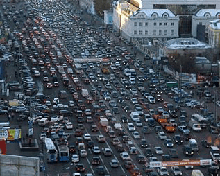 Wer Straßen baut, sät Verkehr